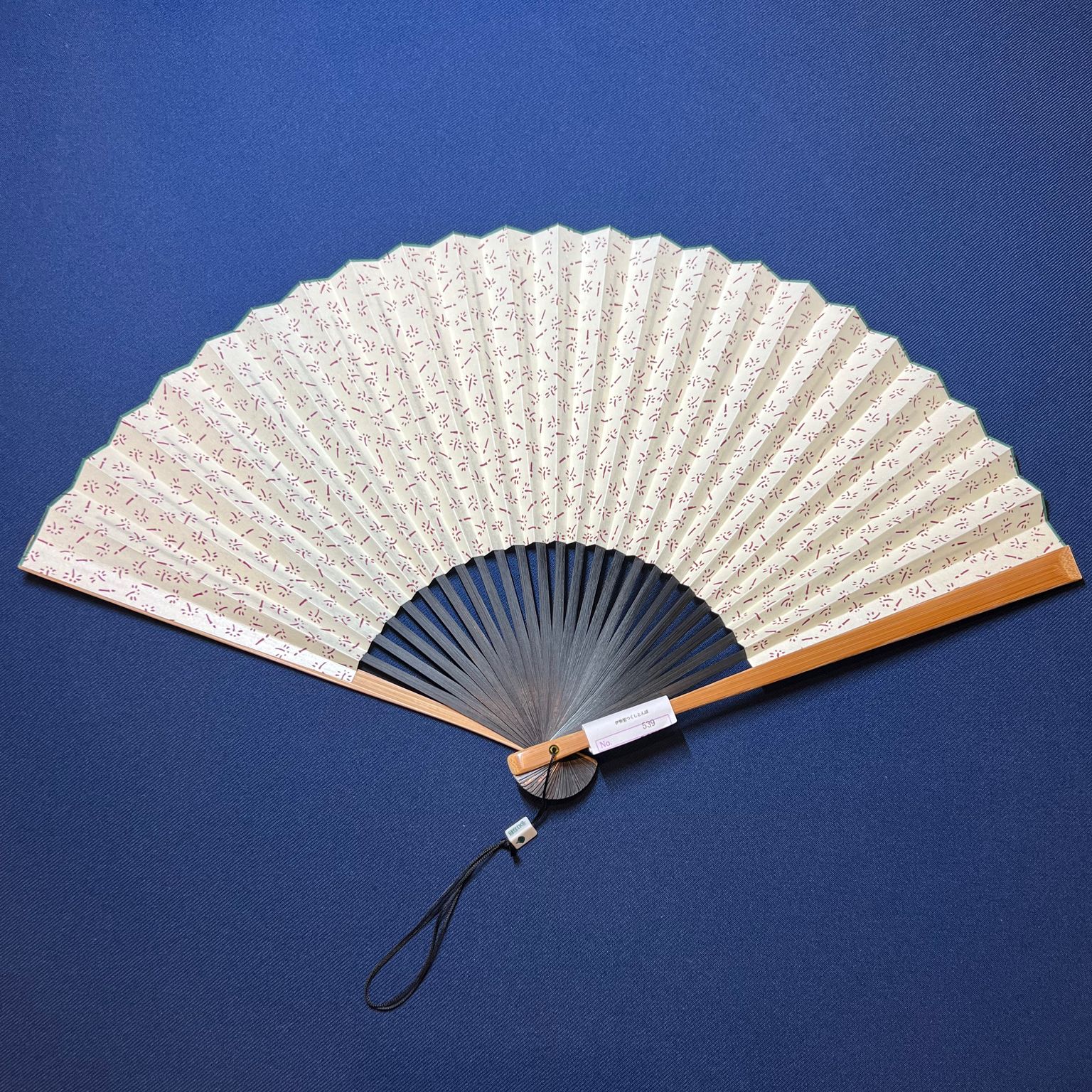 懐古庵 鷲尾　3点セット 高級シルク扇子 さくら青 ラメ入り No.504-546 | 世界の価値ある